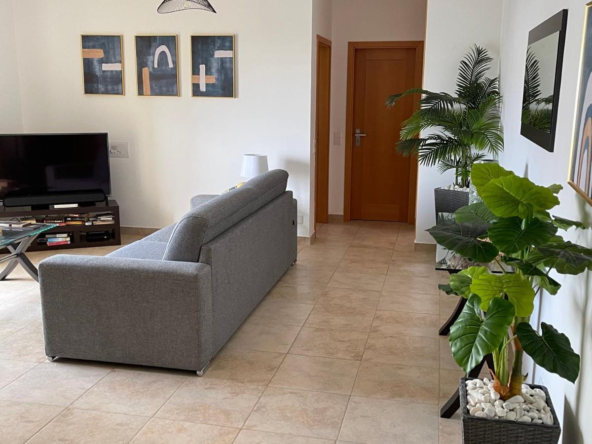 Lucas House 3 - Garden Apartment ลากอส ภายนอก รูปภาพ