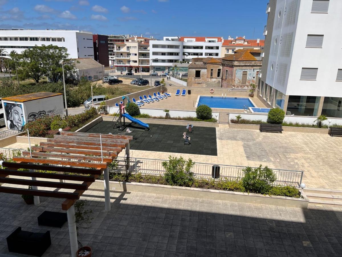Lucas House 3 - Garden Apartment ลากอส ภายนอก รูปภาพ