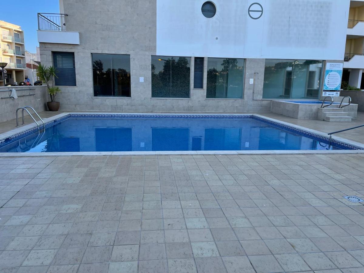 Lucas House 3 - Garden Apartment ลากอส ภายนอก รูปภาพ